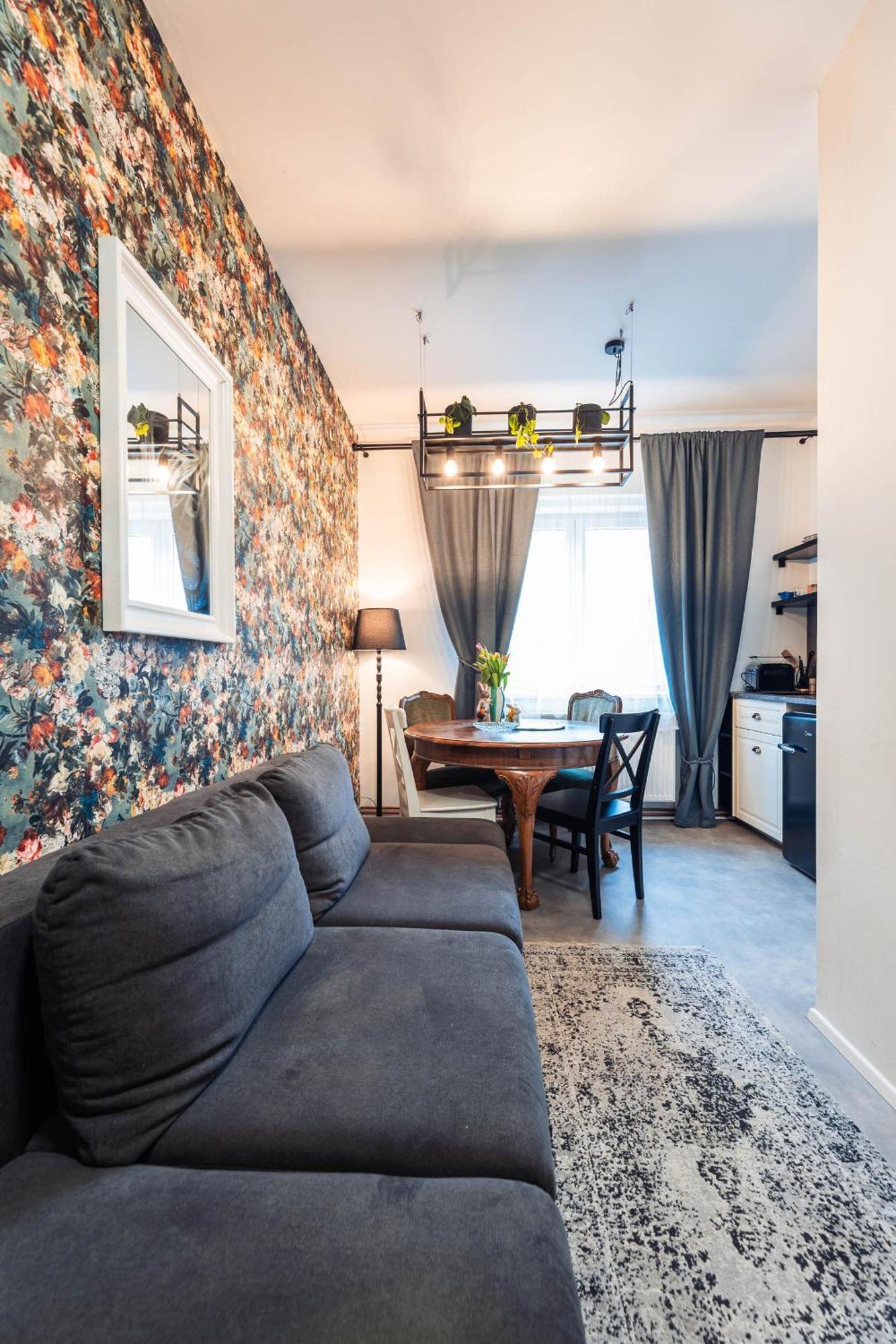 אולומוץ Silvie Apartments - Lazecka מראה חיצוני תמונה